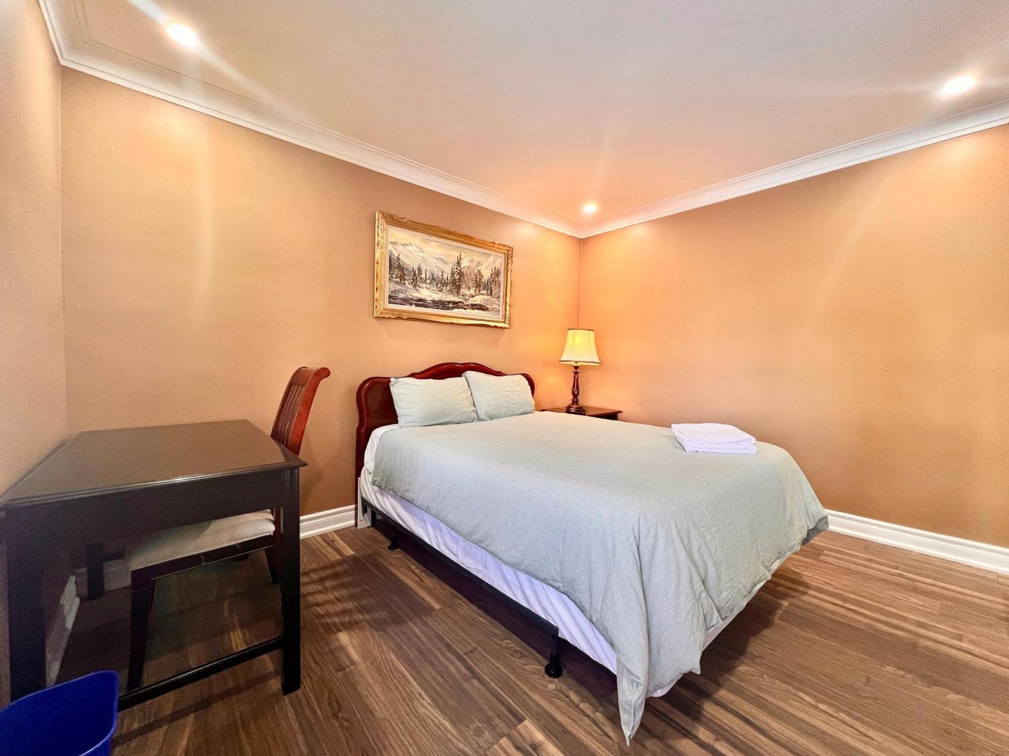 Upgraded Rooms With Bath 7-Min To Subway Near Downsview Rogers Stadium Toronto Extérieur photo